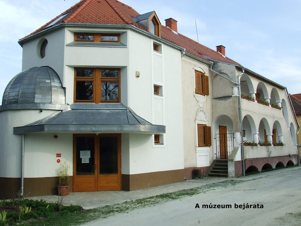 stajer-haz-02