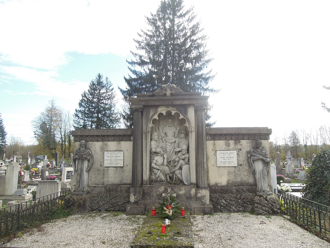 ciszterci-siremlek-01