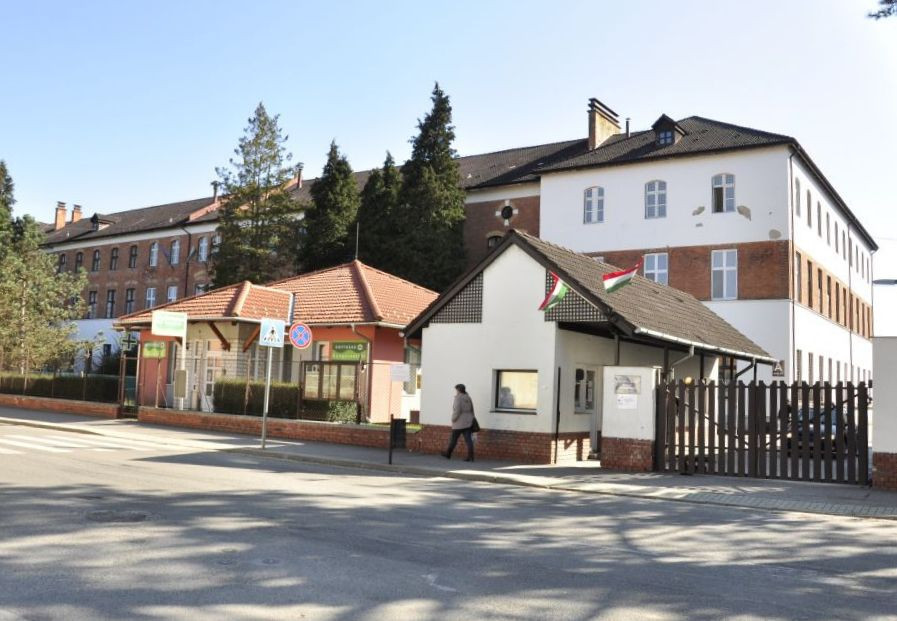 magyar-kir-dohanygyar-01 magyar-kir-dohanygyar-01